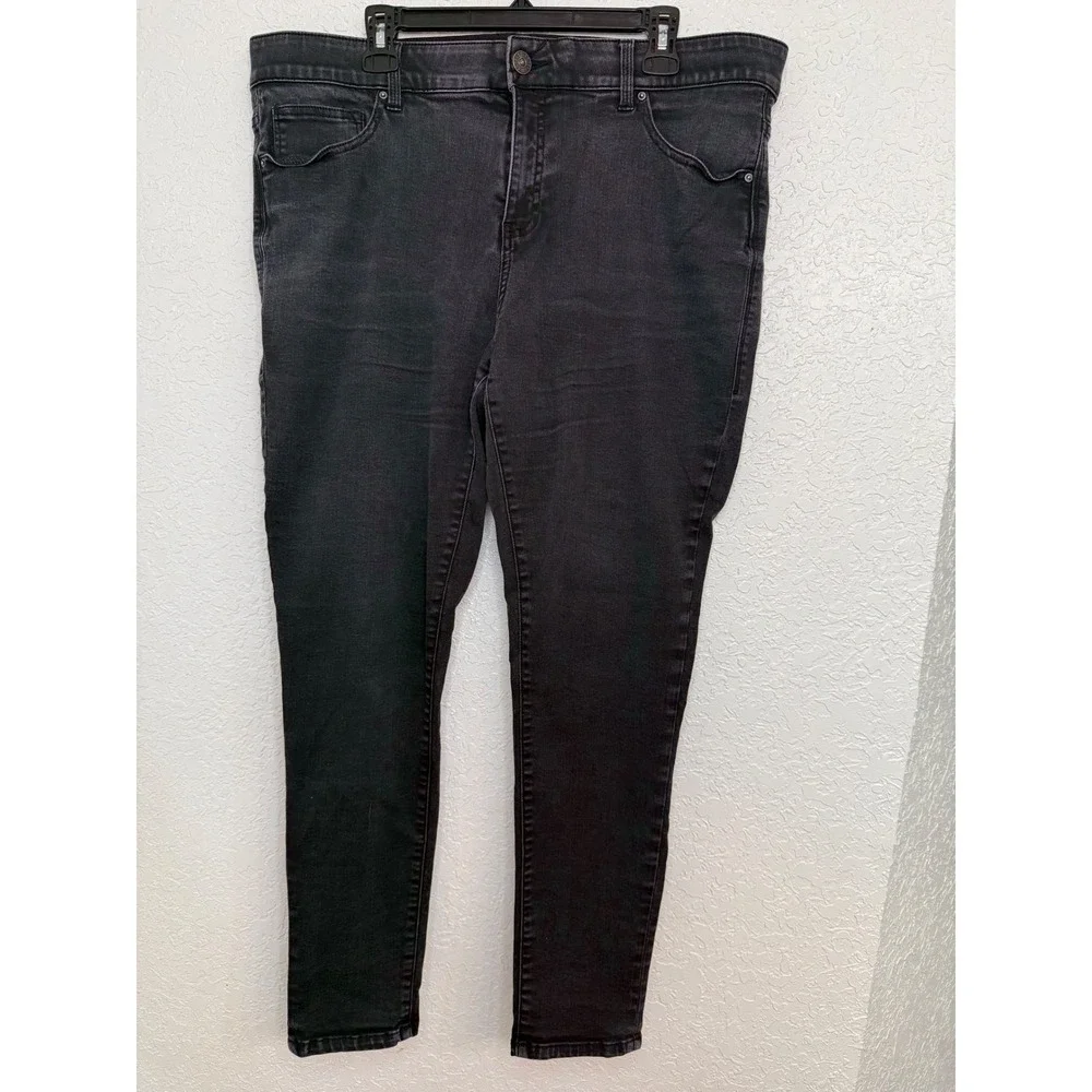 LuLaRoe Women's Black‎ Wash High Waist Skinny Jeans Size 36 (18)